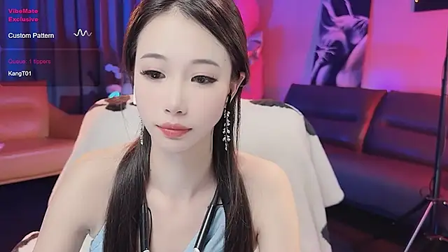 美女JoooJo_在线直播