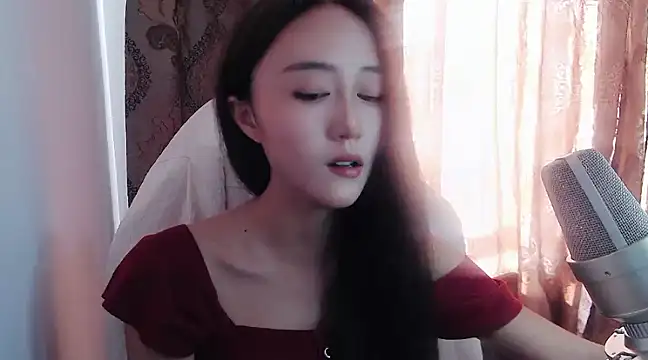 美女miduoduo在线直播