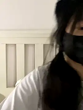 美女kl112live在线直播