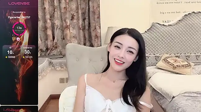 美女Mia826在线直播