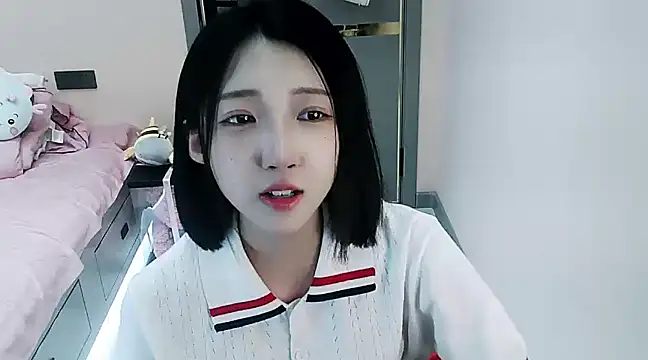 美女KOKOY1998在线直播