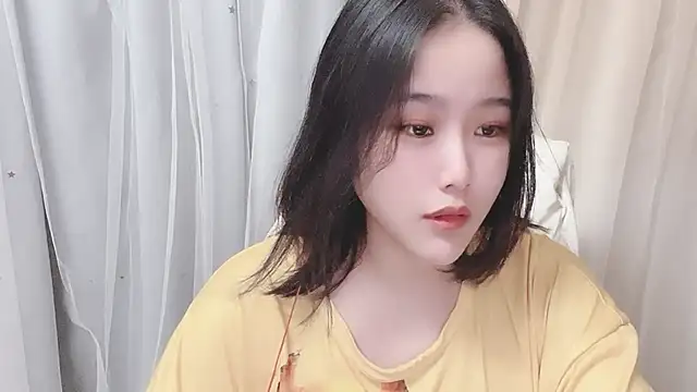 美女1meng在线直播