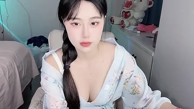 美女Tianxinbebe在线直播