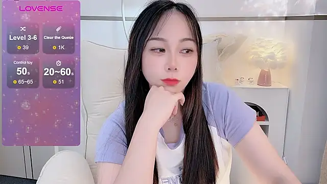 美女Pamper_UU在线直播