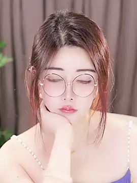 美女Qiaoqiao_在线直播