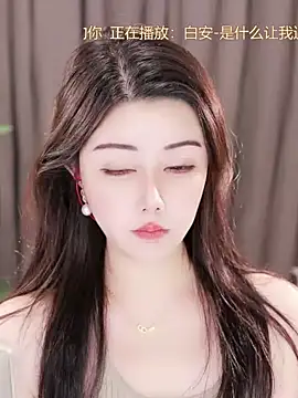 美女Qiaoqiao_在线直播