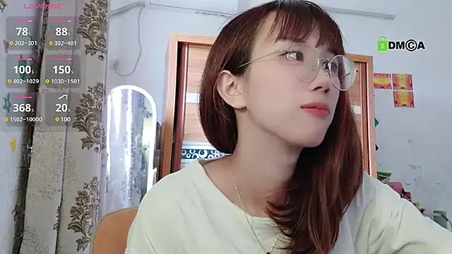 美女Lili_666在线直播