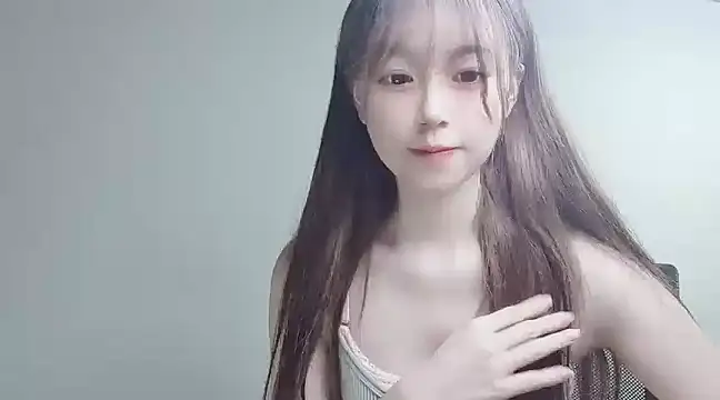 美女AnnaErena在线直播