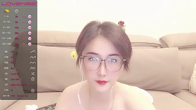 美女NanCi__在线直播