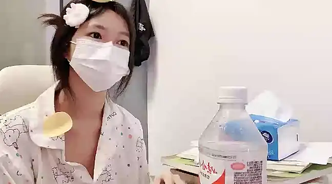 美女QQQ888zzzxxxcc在线直播