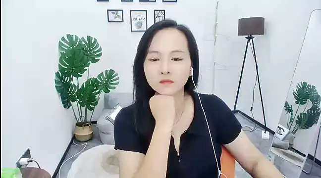 美女YOYO519在线直播