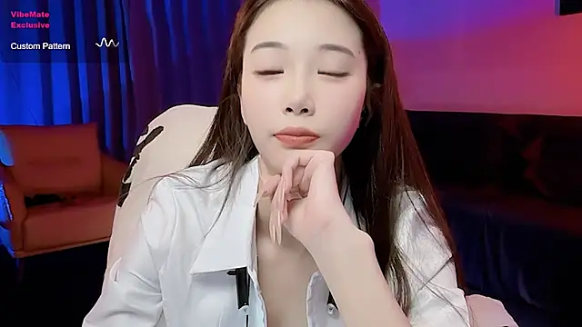 美女JoooJo_在线直播