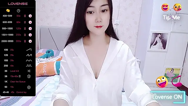 美女Elvira_baby在线直播