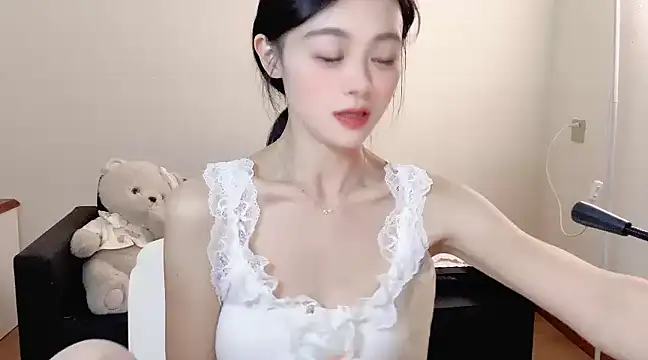 美女Mila825在线直播