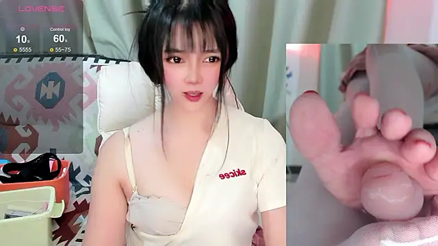 美女linmiao777在线直播