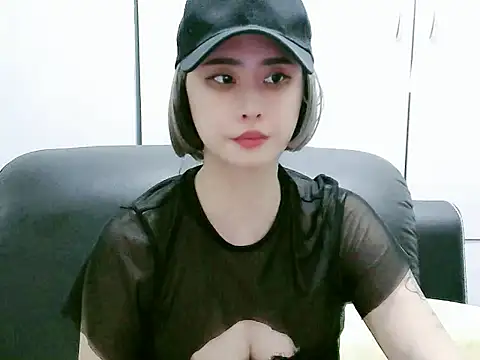 美女NEW_UU_TW在线直播