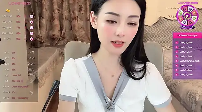 美女Mia826在线直播