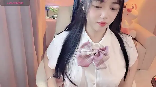 美女Evelov_77在线直播