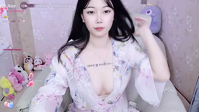 美女small_bell在线直播