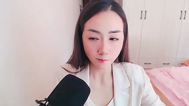 美女Lucky_yang在线直播