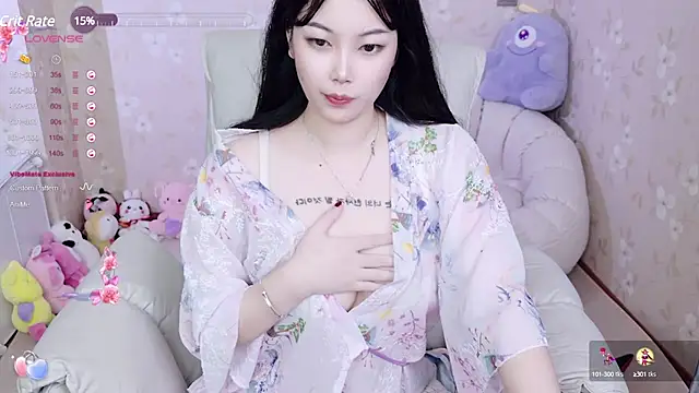 美女small_bell在线直播