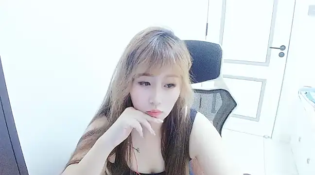 美女zhenzhen999在线直播