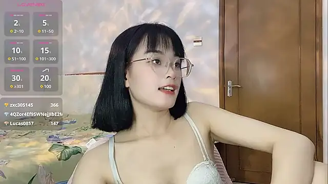 美女Mia-688-在线直播