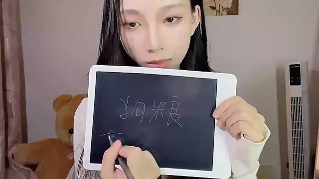 美女Lili-2在线直播