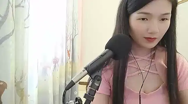 美女youqi1101在线直播