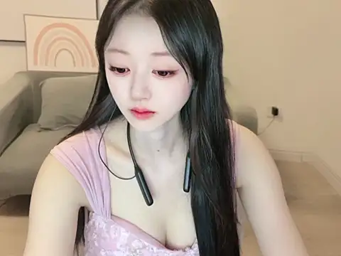 美女duoduo0920在线直播