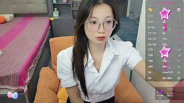 美女yueyue0502在线直播