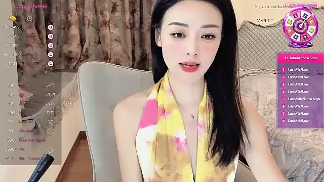 美女Mia826在线直播