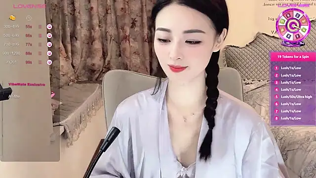 美女Mia826在线直播