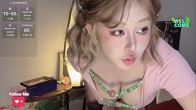 美女yayaya56在线直播