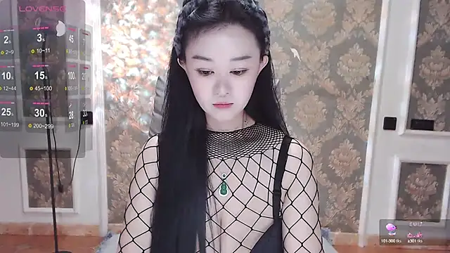 美女Perla_170在线直播