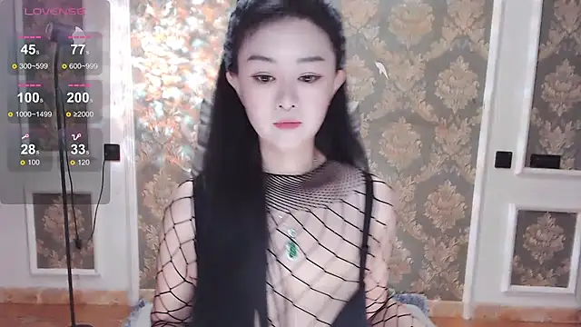 美女Perla_170在线直播