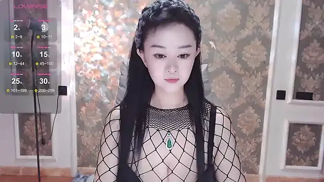 美女Perla_170在线直播