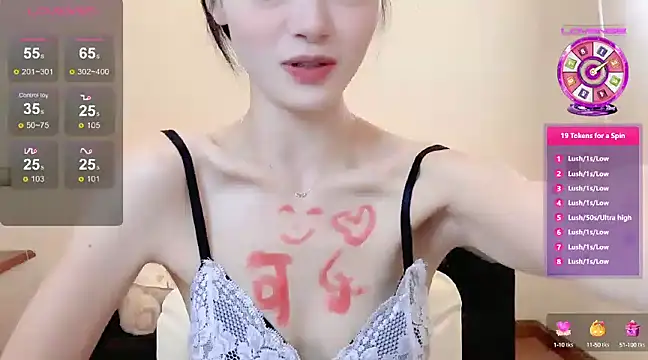 美女Mila825在线直播