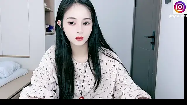 美女Judy520在线直播