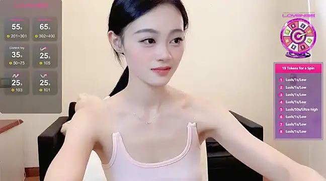 美女Mila825在线直播