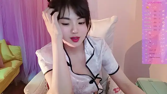 美女glyfo123在线直播