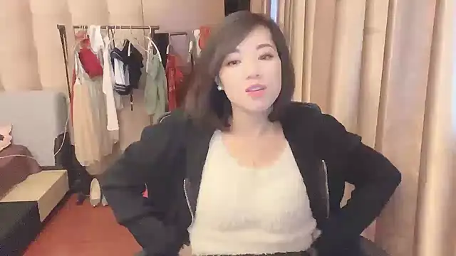 美女ttkx666在线直播