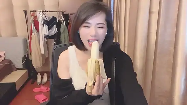 美女ttkx666在线直播