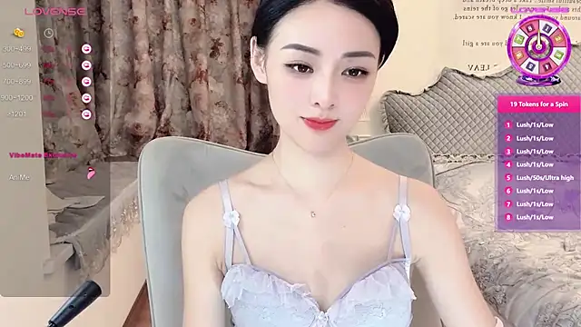 美女Mia826在线直播