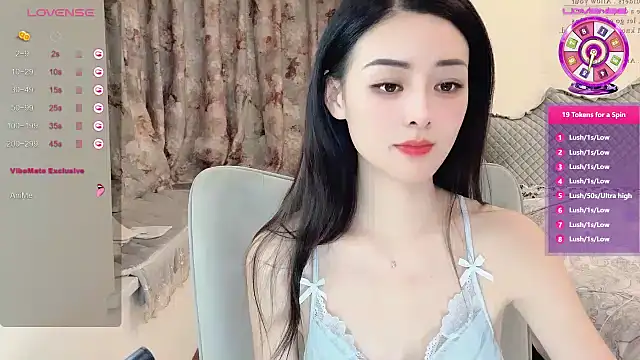 美女Mia826在线直播