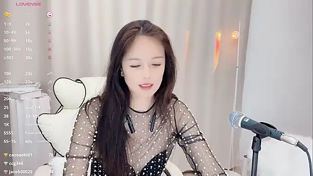 美女Alina-688-在线直播