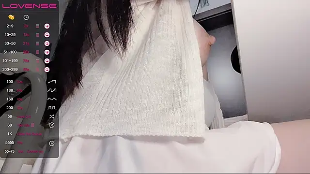 美女kolll88在线直播