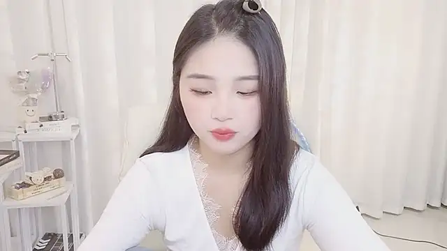 美女SU__SU在线直播