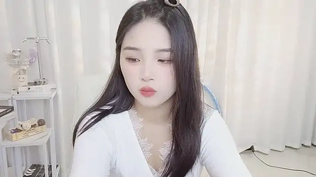 美女SU__SU在线直播