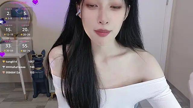 美女Aurora_99在线直播